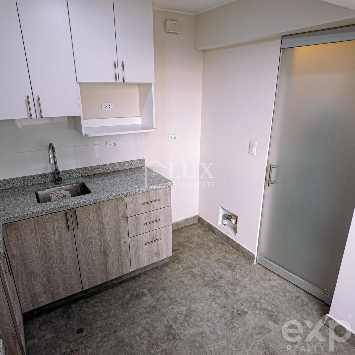 Brand New Apartment in Breña 4