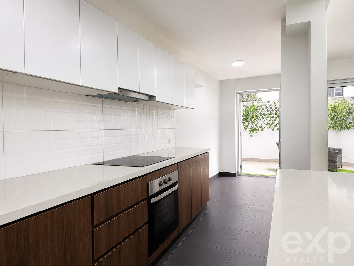 LUXURY FLAT FOR SALE IN MIRAFLORES 2