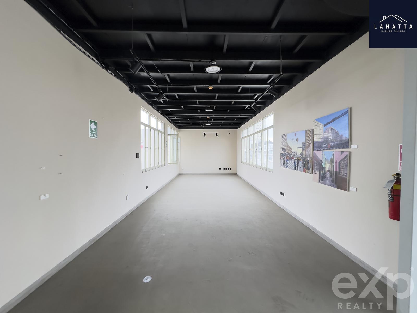 Alquiler o Venta de Oficina en el centro de Lima A.C. 450 m2 A.O. 803 m2 cerca Plaza San Martin