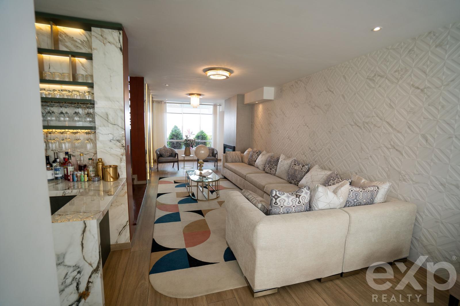 Casa en venta en Lima | Santiago de Surco | VALLE HERMOSO, CALLE LOS FRESNOS 100,. URB. VALLE HERMOSO. SANTIAGO DE SURCO, 583 m²