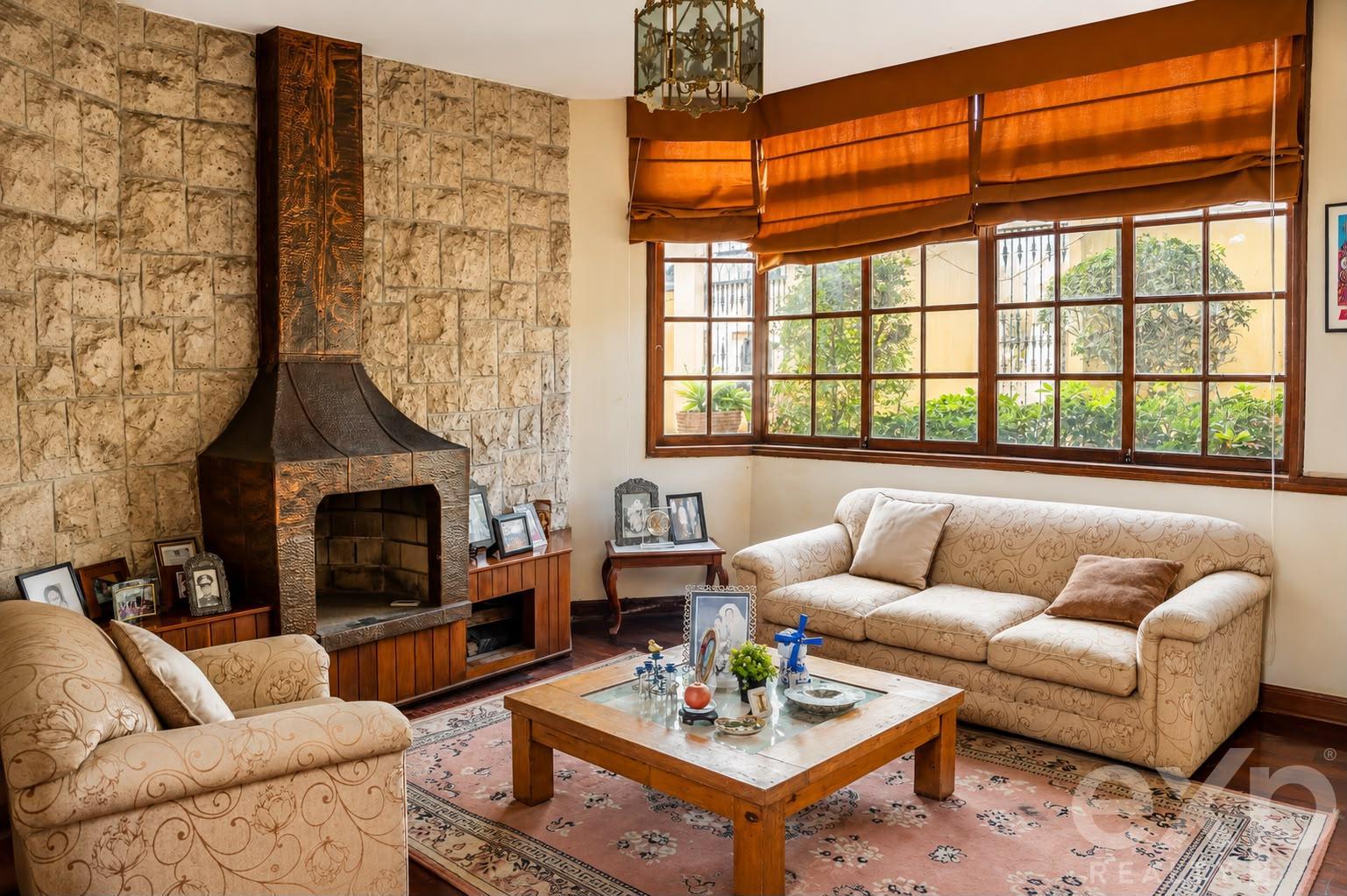 SALE CORNER HOUSE 482 M2 FACING PARK / 4 BEDROOMS 5