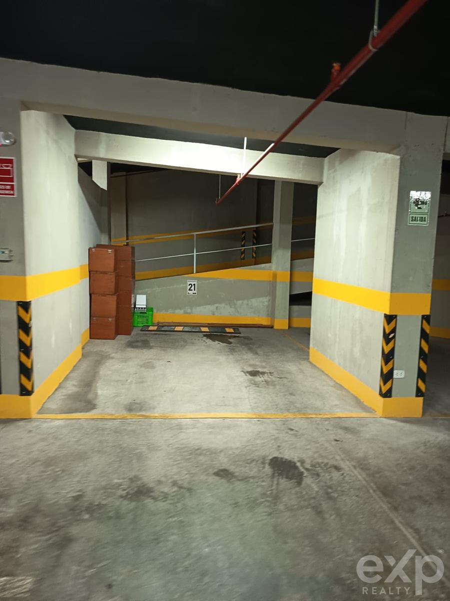 Parking Space on Av. Mariscal Cáceres Surquillo Miraflores 3
