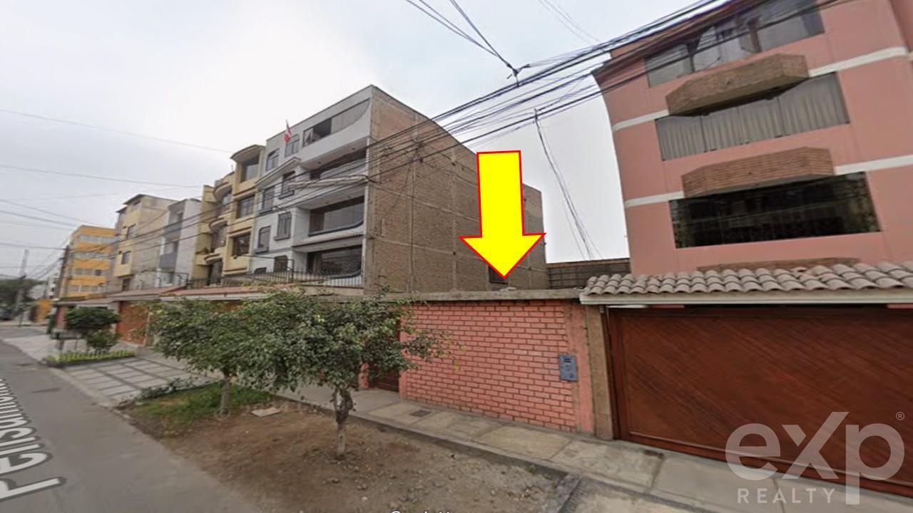 TERRENO 160 m2 Loma de los Pensamientos, Prol. Benav., Surco