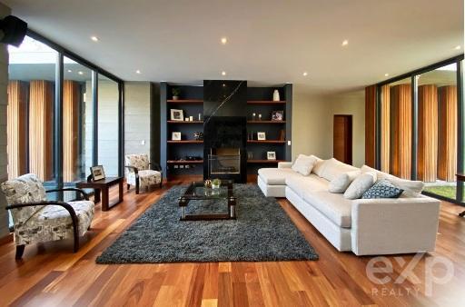 Casa en venta en Lima | Lima | Lurín, Calle El Huarangal Mz A lote 10 urbanización Fundo paso Chico Lurin, 1152 m²