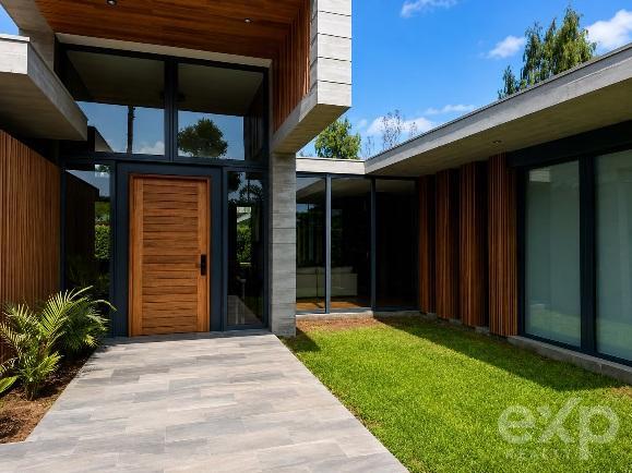 Spacious, modern and elegant house in a safe and peaceful condominium 4
