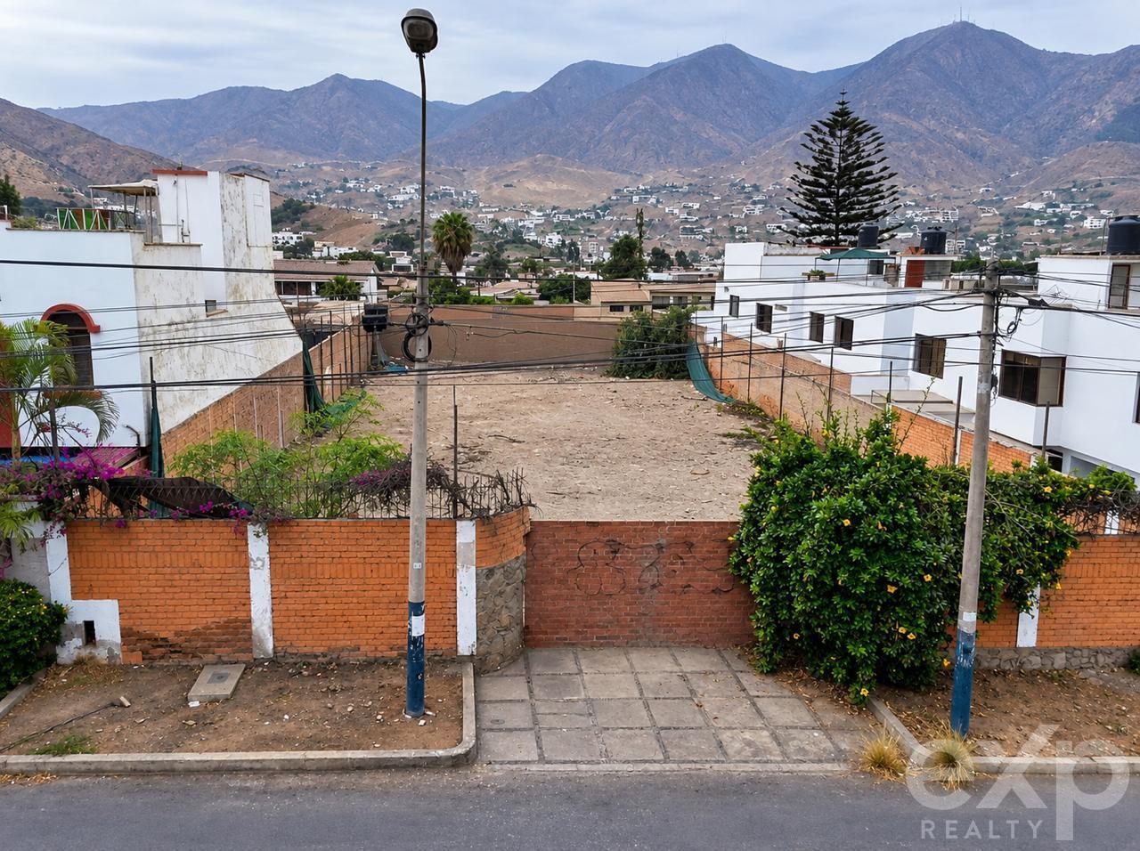 Terreno en venta en Lima | La Molina | EL SOL DE LA MOLINA ETAPA III, CALLE LAS BAHAMAS al 100 SOL DE LA MOLINA, 1000 m²