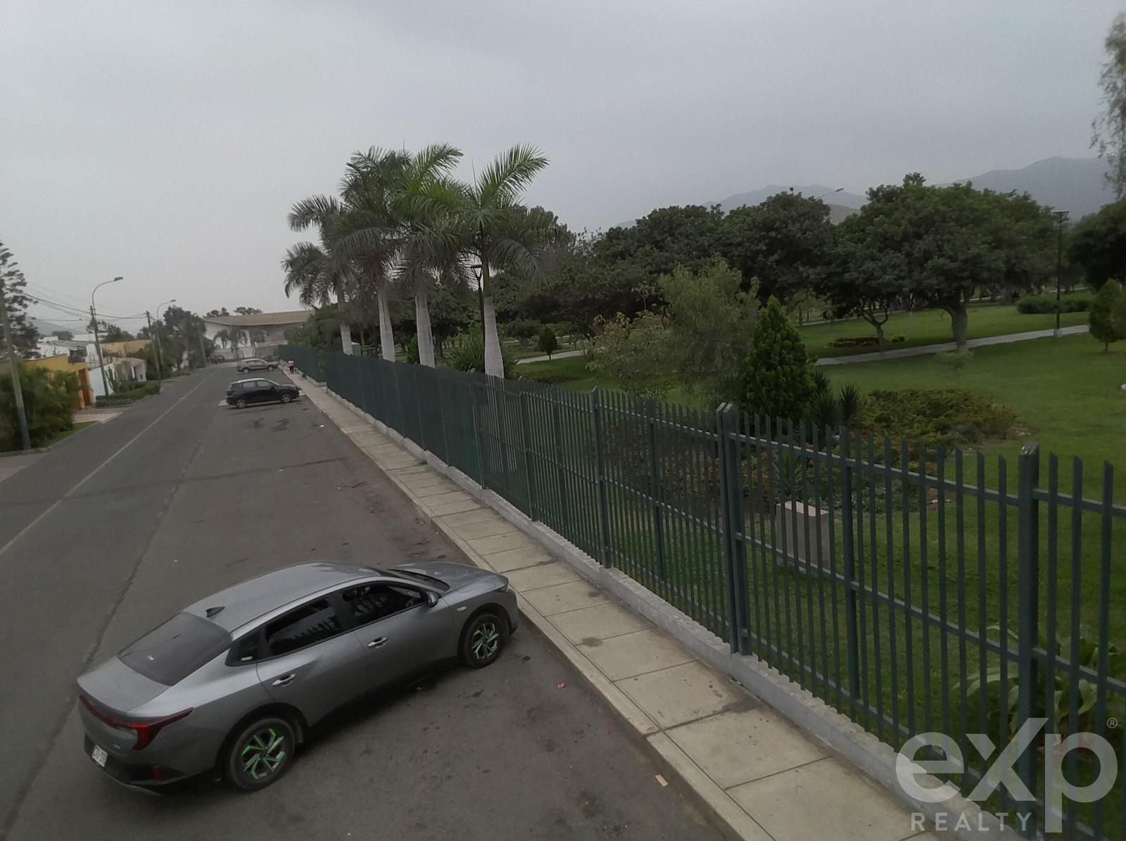 Land for sale in Lima | La Molina | EL SOL DE LA MOLINA ETAPA III, CALLE LAS BAHAMAS  al 100 SOL DE LA MOLINA, 1000 m²