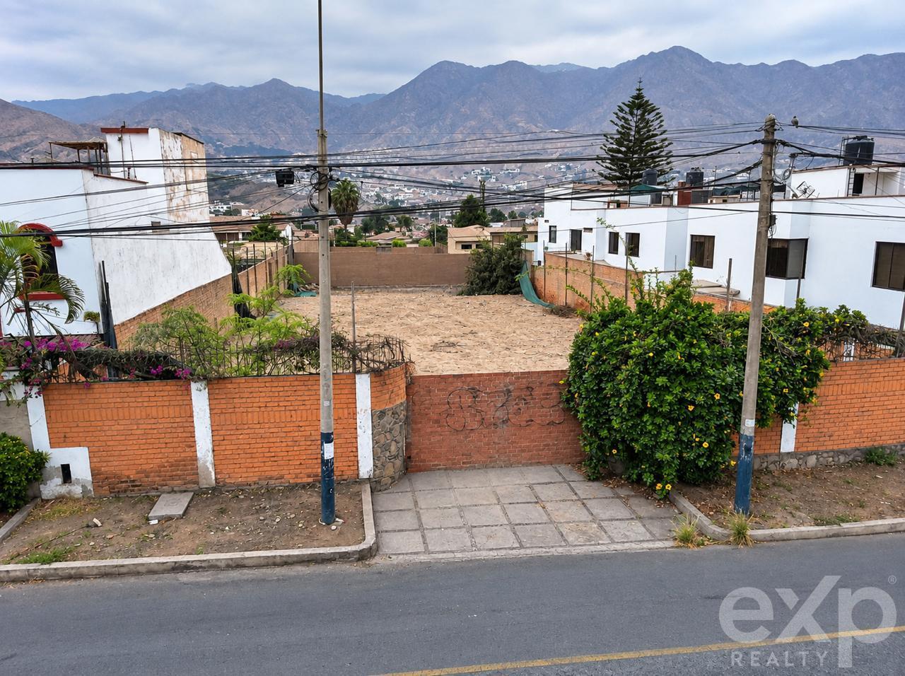 Terreno en venta en Lima | La Molina | EL SOL DE LA MOLINA ETAPA III, CALLE LAS BAHAMAS al 100 SOL DE LA MOLINA, 1000 m²