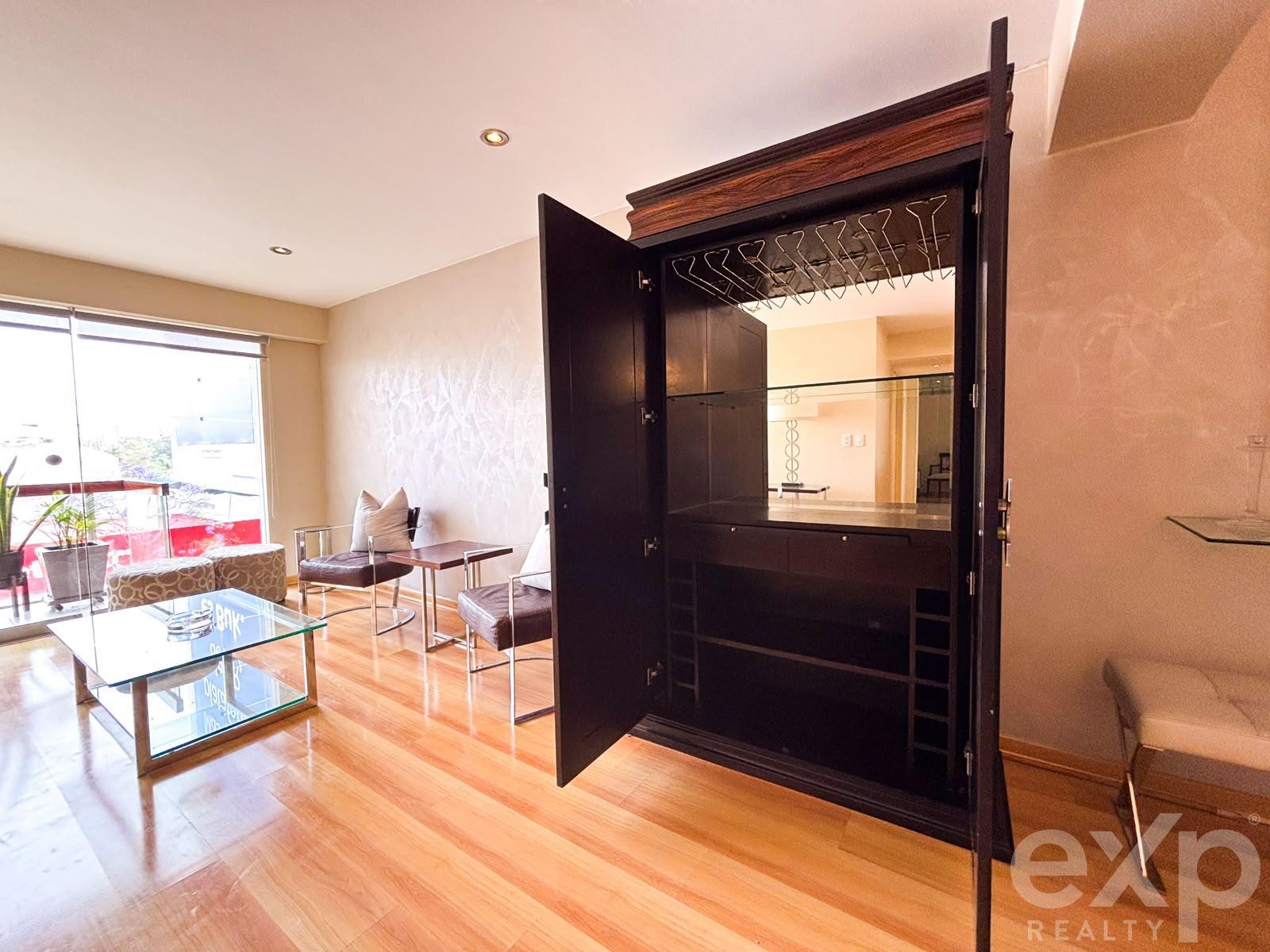 Departamento en alquiler en Lima | Miraflores | SAN ANTONIO, Av. 28 de Julio 1XXX c/ESCRITORIO+CUARTO DE HUESPED, 120 m²