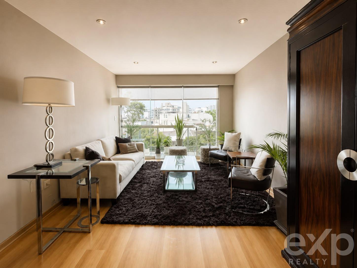 Departamento en alquiler en Lima | Miraflores | SAN ANTONIO, Av. 28 de Julio 1XXX c/ESCRITORIO+CUARTO DE HUESPED, 120 m²