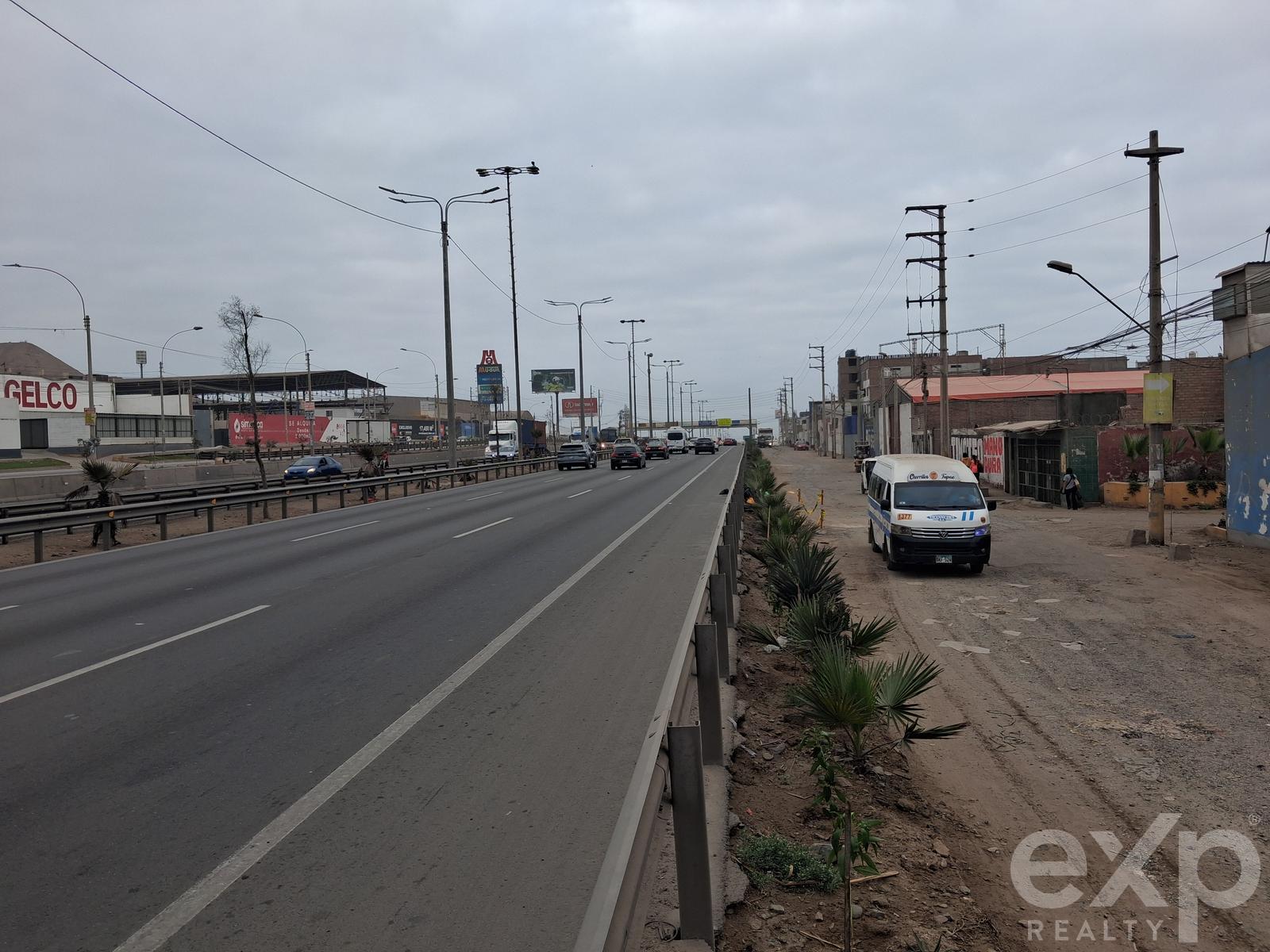 Land en venta en Lima | Lima | San Juan de Miraflores, Terreno en Km 18.5 Panamericana Sur, San Juan de MIraflores, 705 m²