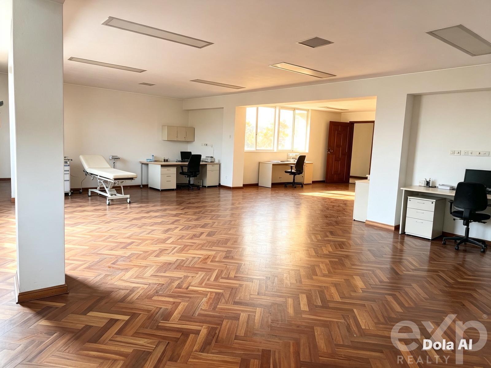 Consultorio en venta en Lima | Santiago de Surco | LOS PROCERES, Av. Los Próceres  al 410, 101 m²