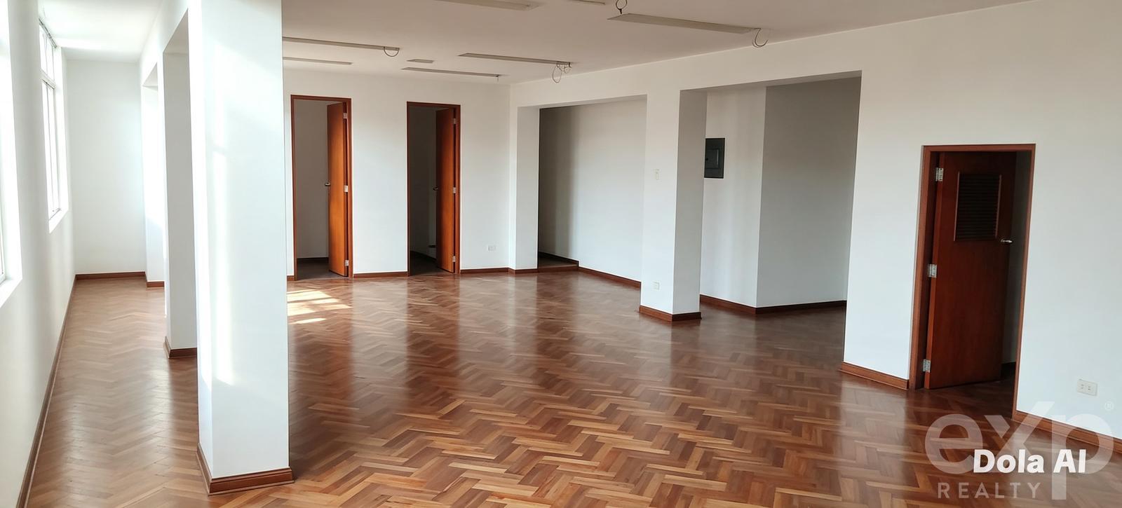 Oficina en venta en Lima | Santiago de Surco | LOS PROCERES, Av. Los Próceres 410 y Av. El Carmen 667 en Surco, 82 m²