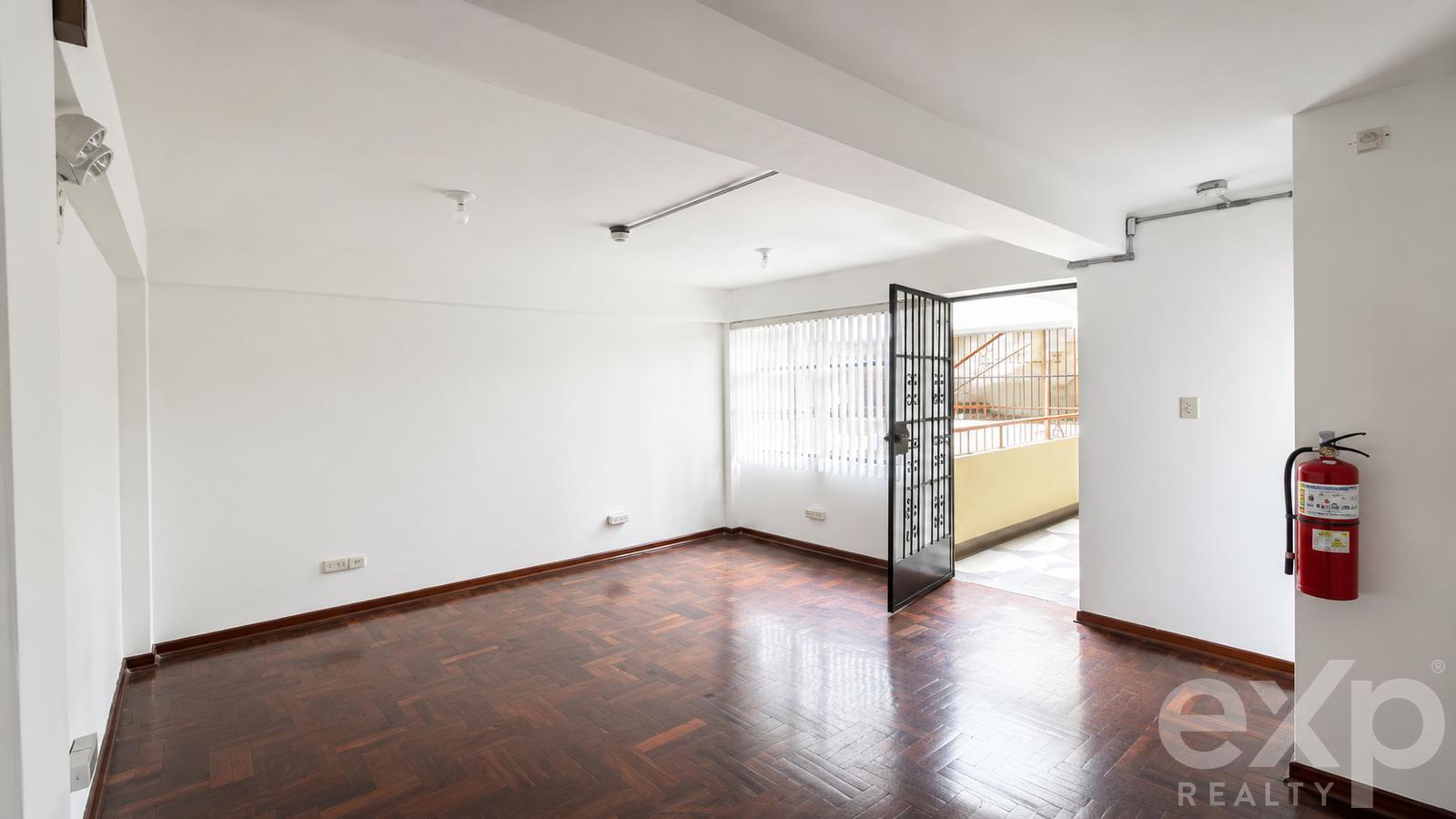 Oficina en alquiler en Lima | Lima | Surquillo, Av República de Panamá 5XXX Of 3XX - Barrio Médico, 41 m²