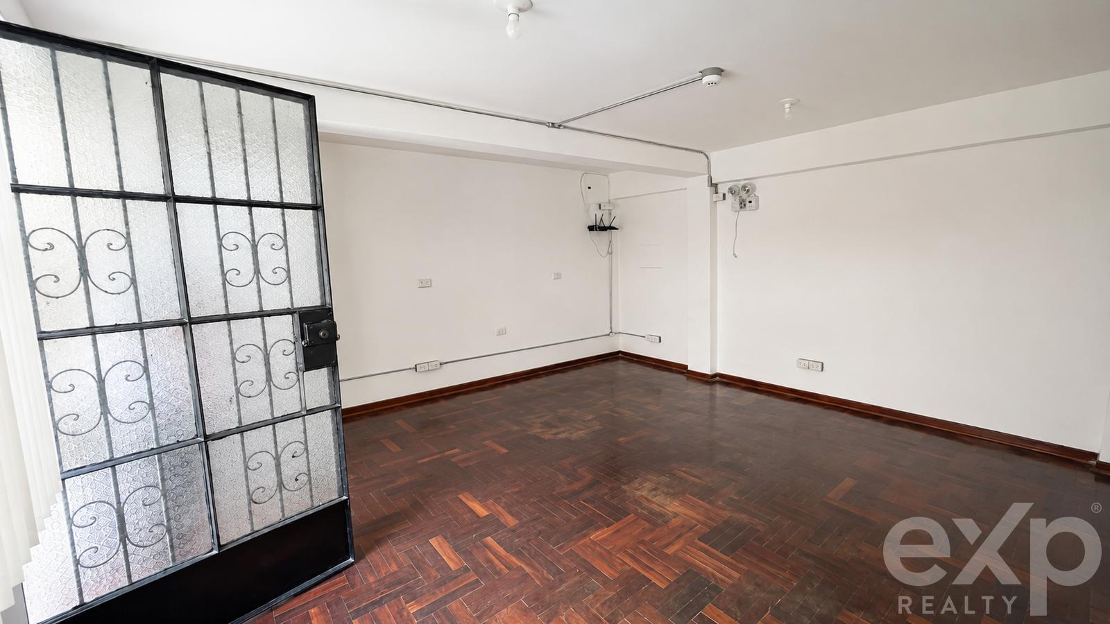 Oficina en alquiler en Lima | Lima | Surquillo, Av República de Panamá 5XXX Of 3XX - Barrio Médico, 41 m²