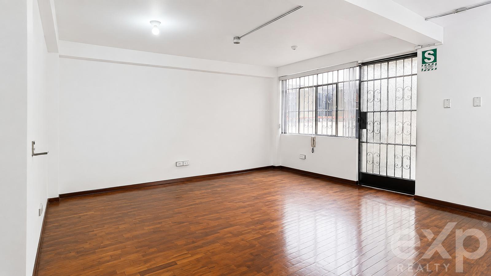Oficina en alquiler en Lima | Lima | Surquillo, Av República de Panamá 5XXX Of 4XX - Límite con Miraflores, 42 m²
