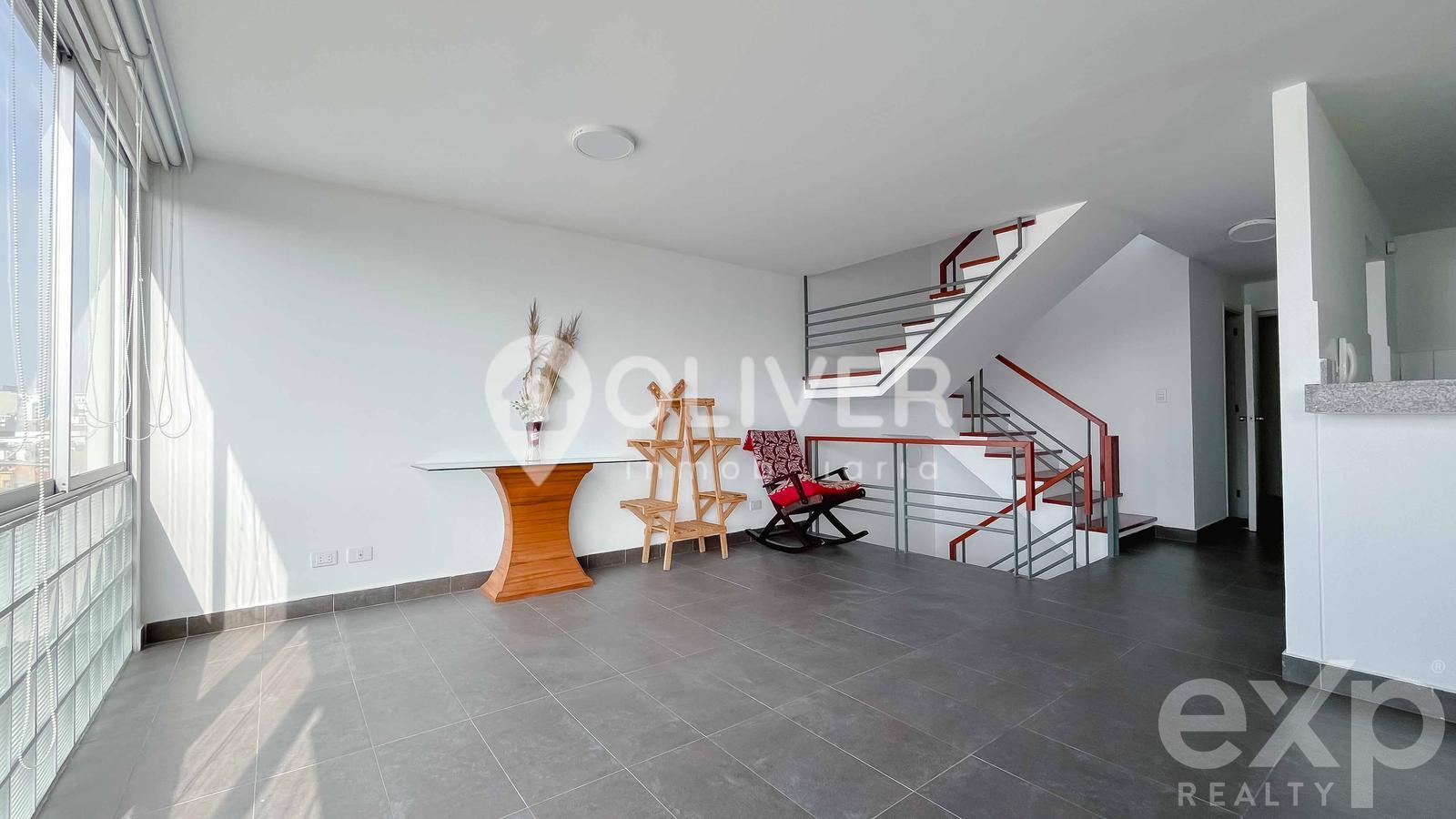PENTHOUSE TRIPLEX SIN AMOBLAR CERCA DEL MALECÓN- MIRAFLORES