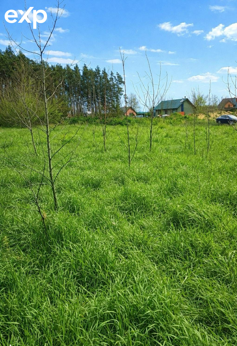 Piękna działka budowlana w spokojnej okolicy