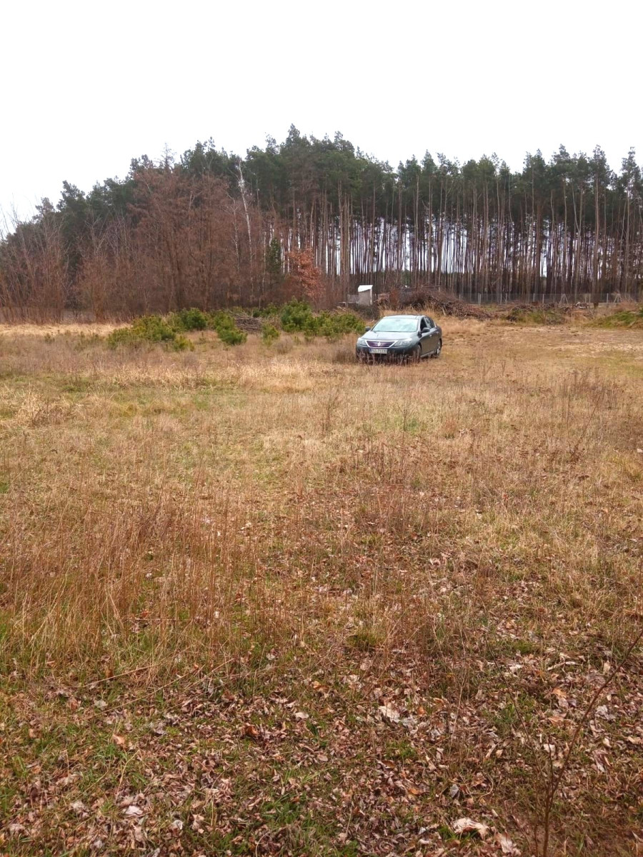 Piękna działka budowlana w spokojnej okolicy