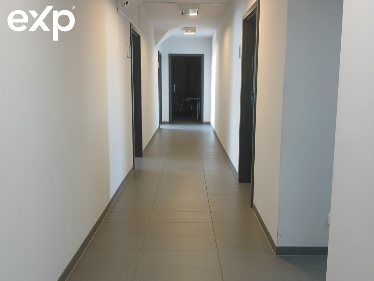 250 m² | Gabinety + Open Space + Własne Zaplecze