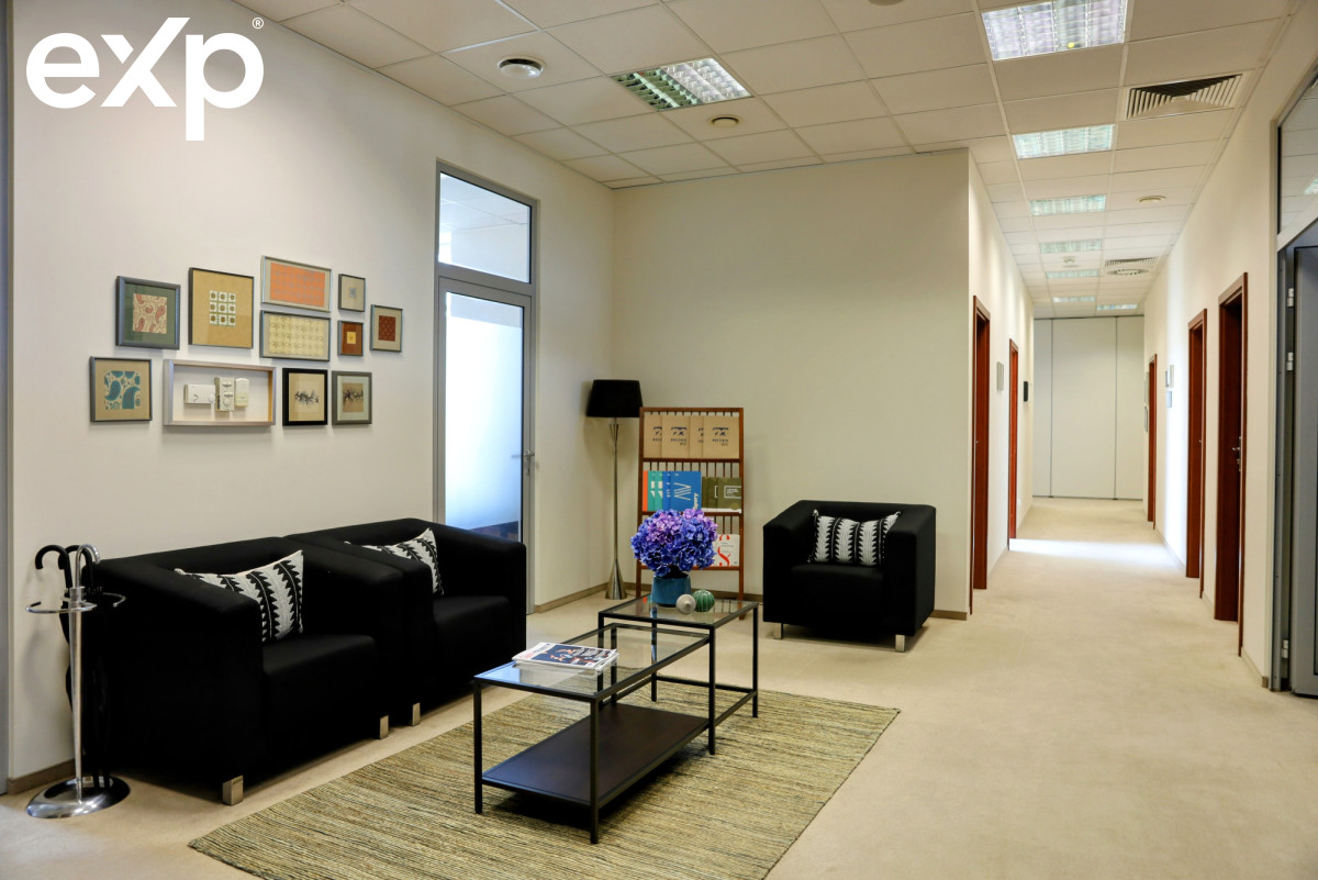 BIURO REPREZENTACYJNE 400 m² | 9. PIĘTRO | PGK