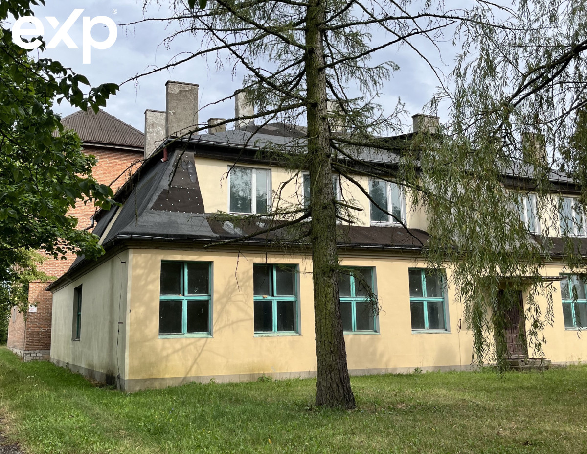 Działka 7600 m²  + 2 budynki: dom opieki, hotel