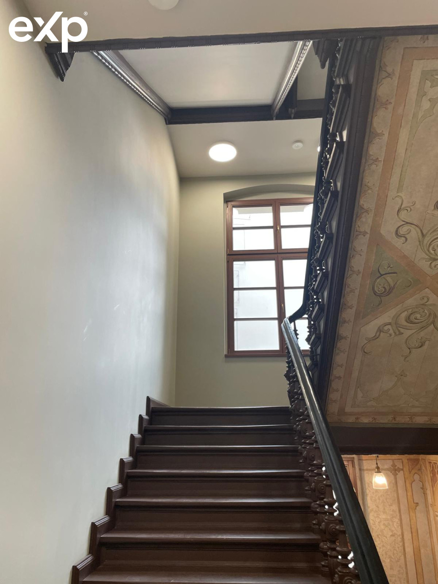 PREMIUM CONCEPT restauracja / klinika / inwestycja