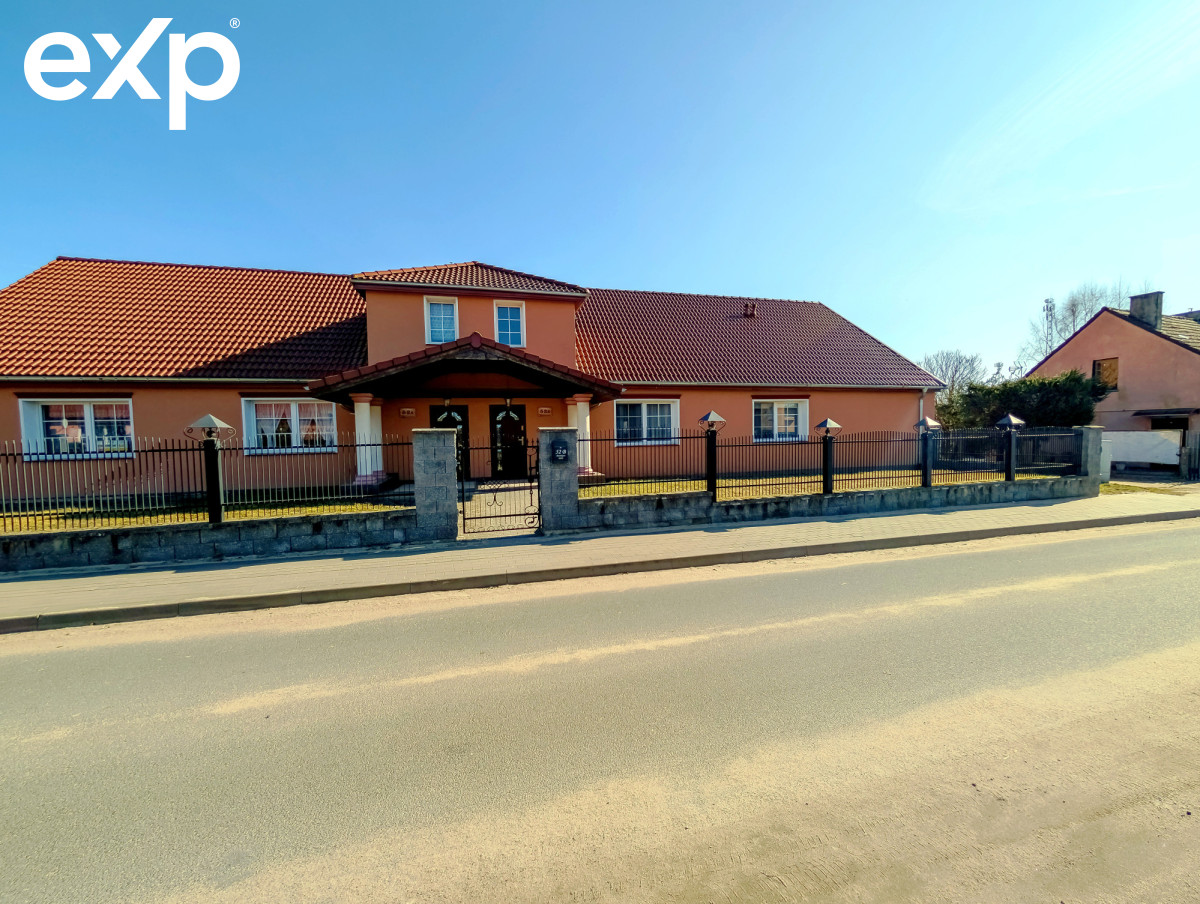 Dom z ogrodem i ogromnym strychem do adaptacji
