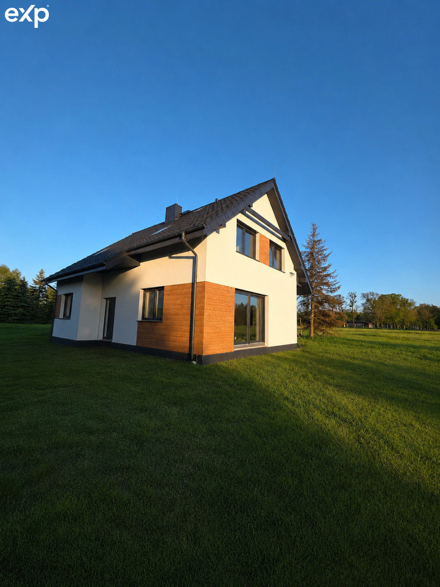 Dom wolnostojący 150 m2/ Działka 2 ,5 tyś/ Lubsza