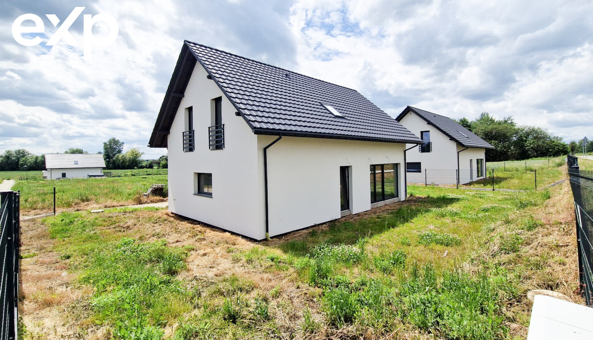 Dom (Wolnostojący) na sprzedaż w Łozina, 55-095, Łozina, wrocławski, DOLNOŚLĄSKIE, Polska, 140 m²