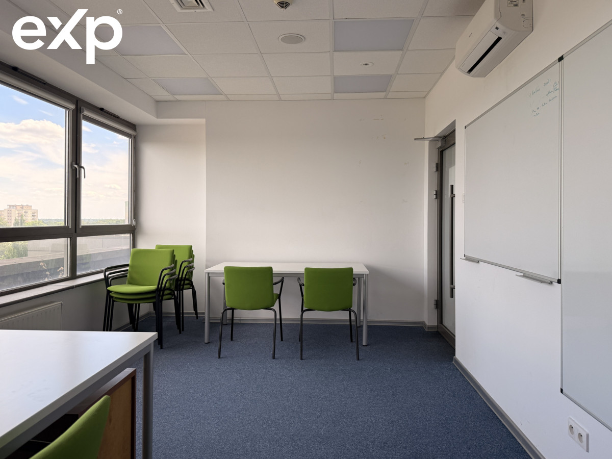 Office for sale in Łódź, ul., Traktorowa, 71-204, Łódź, Łódź, ŁÓDZKIE, Polska, 75 m²