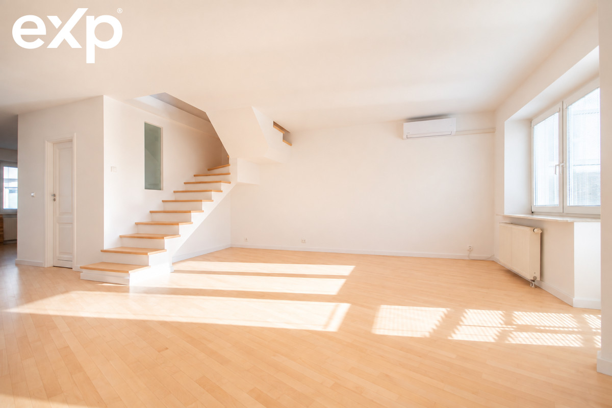 Apartment for sale in Warszawa, ul., Wilhelma Konrada Roentgena, 02-781, Warszawa, Warszawa, MAZOWIECKIE, Polska, 120 m²