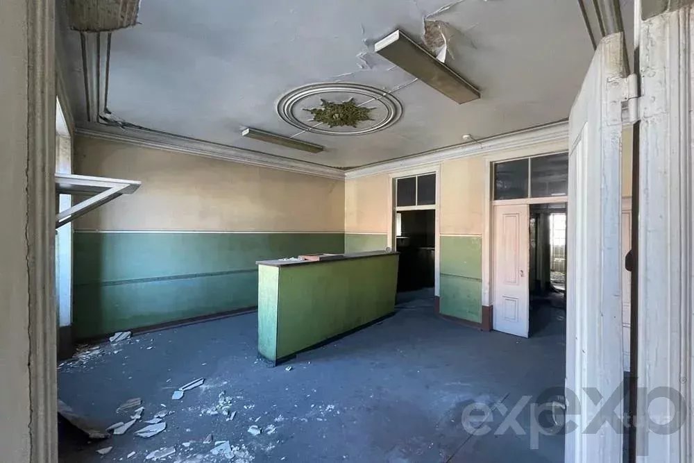 Building situated on Largo do Rato, with a proposed footprint of 775 m² 85506152 image 5