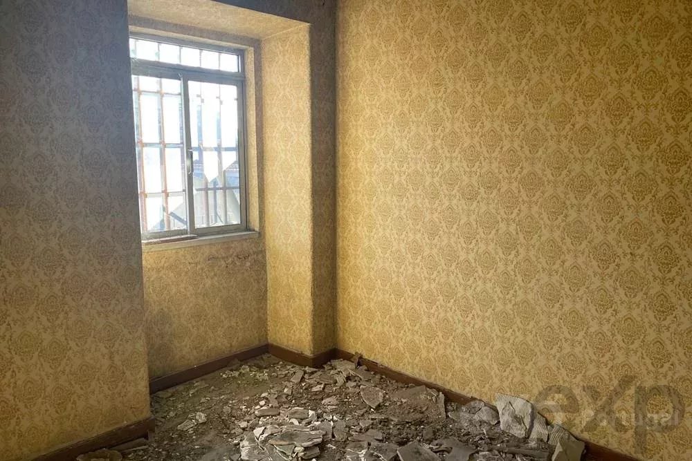 Building situated on Largo do Rato, with a proposed footprint of 775 m² 85506152 image 3