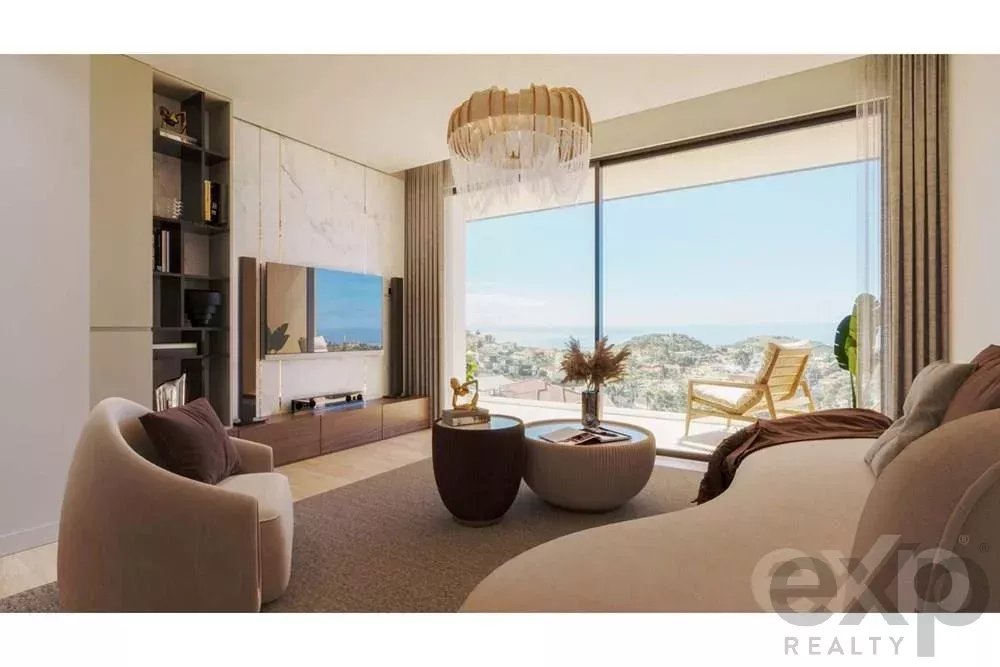 Apartamento T1 com piscina e vista magnífica mar