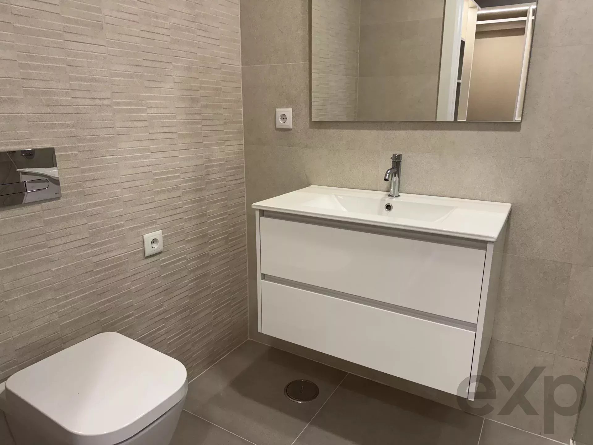 Modern and Well‑Equipped Apartment in Amora 85506232 image 23