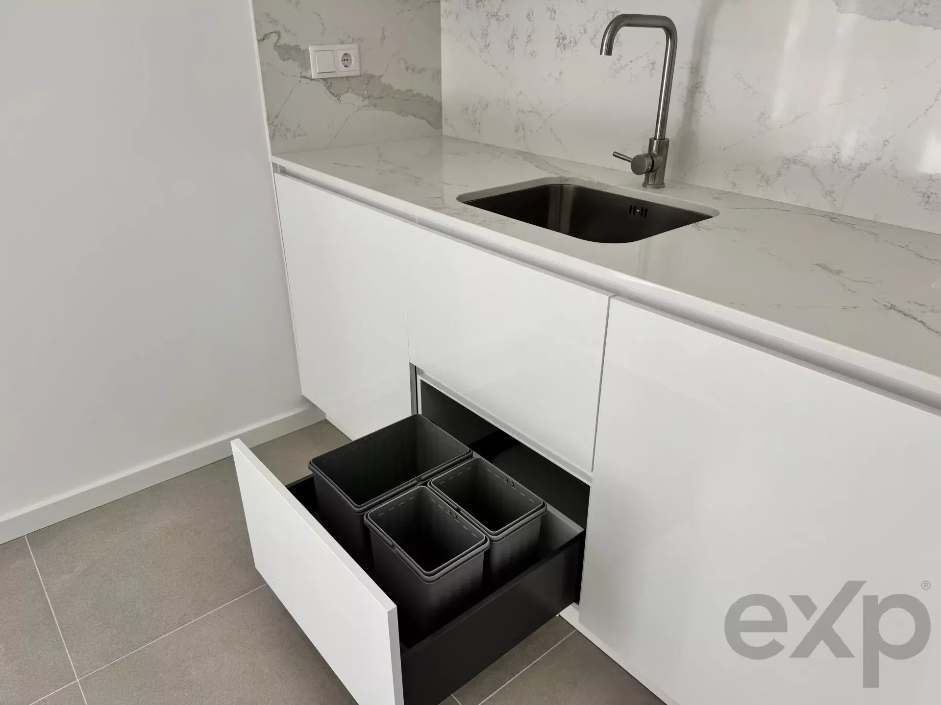 Modern and Well‑Equipped Apartment in Amora 85506232 image 33