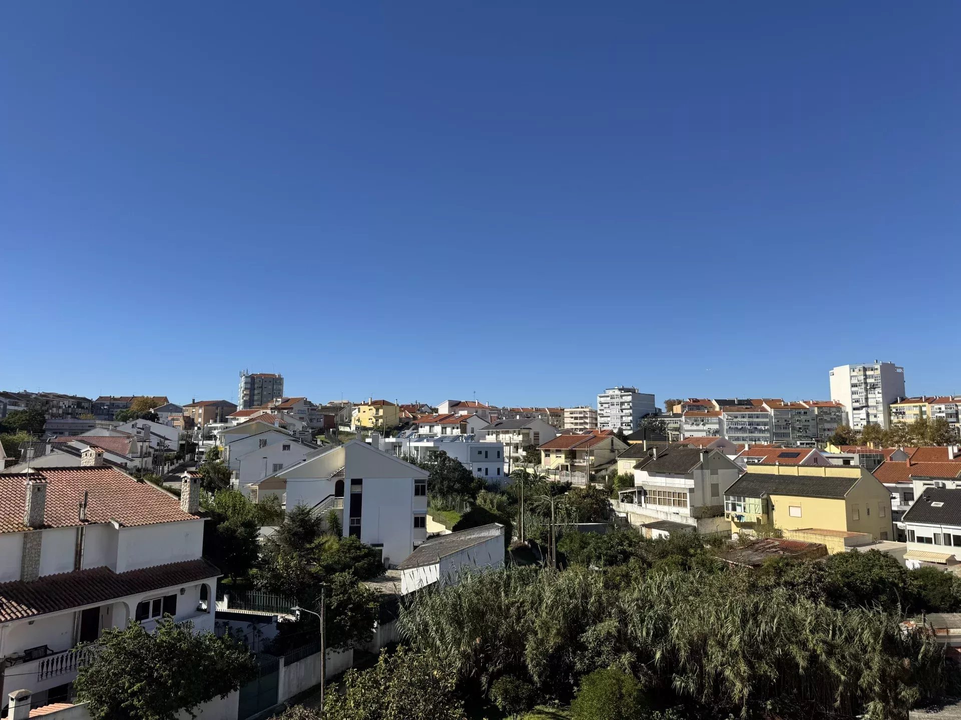 Modern apartment with 3 bedrooms and 142 m² in Seixal 85506239 image 37