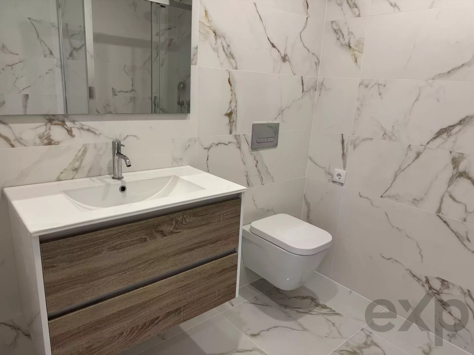 Modern apartment with 3 bedrooms and 142 m² in Seixal 85506239 image 24