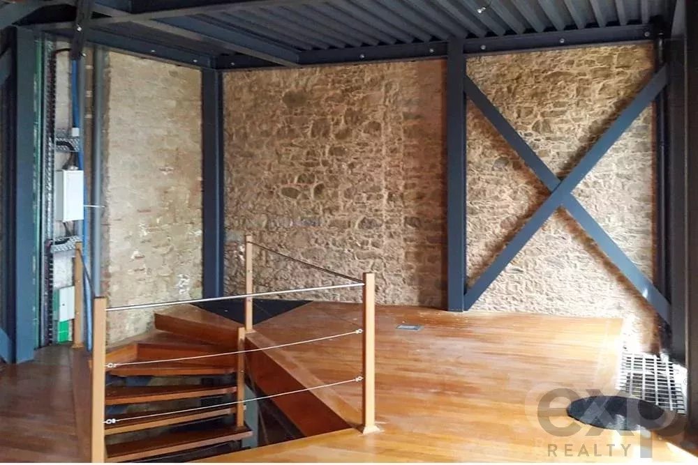 Moradia Unifamiliar com Terraço e Vista para o Mar