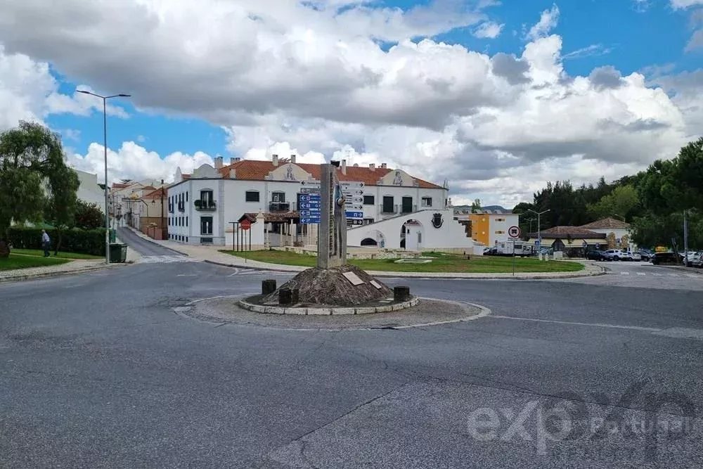 Unique Opportunity – Plot for Residential Development, Commercial Services and Hotel in the heart of Arruda dos Vinhos ARU 85506357 image 12
