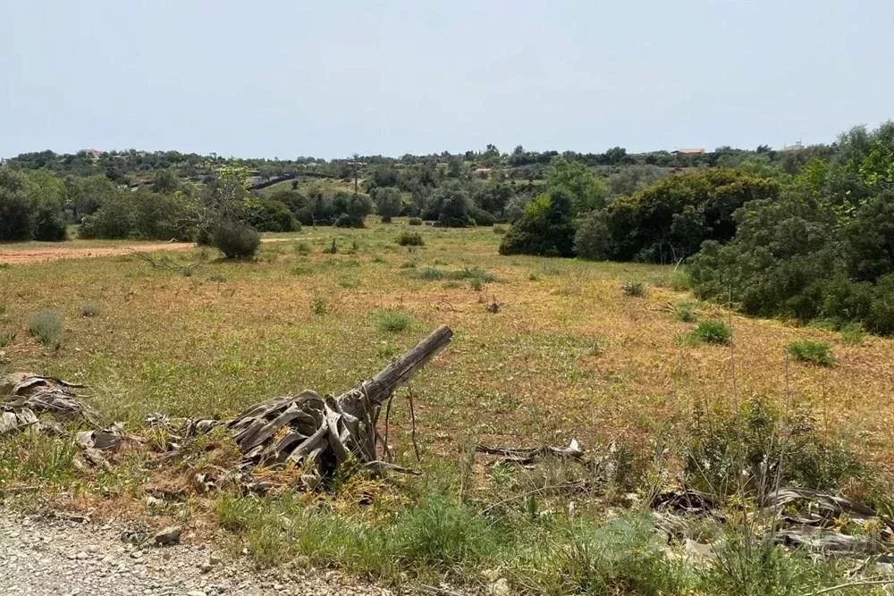Terreno Misto Rustico/Urbano com ruinas a venda em distrito-Faro