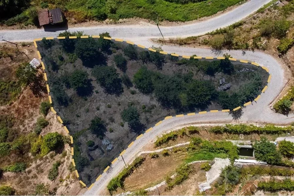 TERRENO | MORADIA T3+1 - PRÓXIMO DO RIO DOURO E HOTEIS