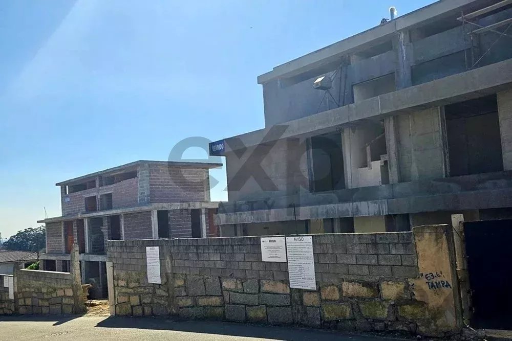Moradia T4 com vista mar