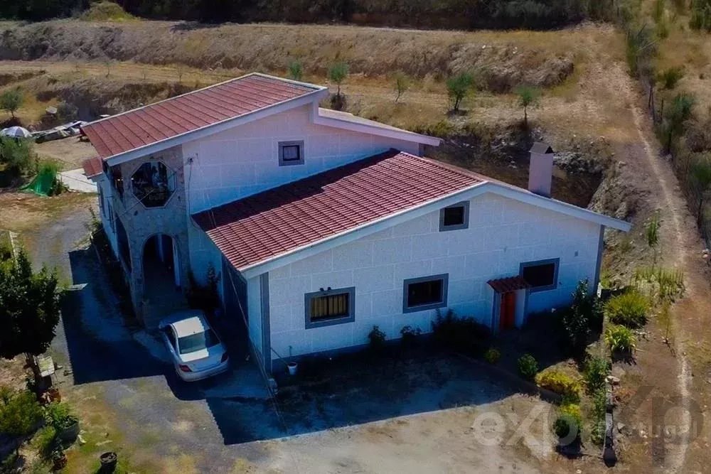 Moradia à venda em Suçães, Bairro São Gil, 171, 5370-642 Suçães, 427 m²
