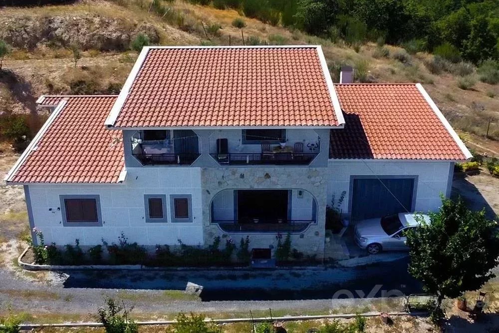 Moradia à venda em Suçães, Bairro São Gil, 171, 5370-642 Suçães, 427 m²
