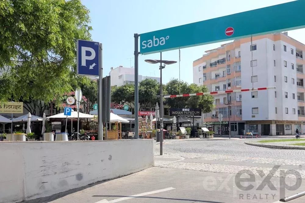 Investment with Potential in the Historic Zone of Portimão! 85506577 image 14