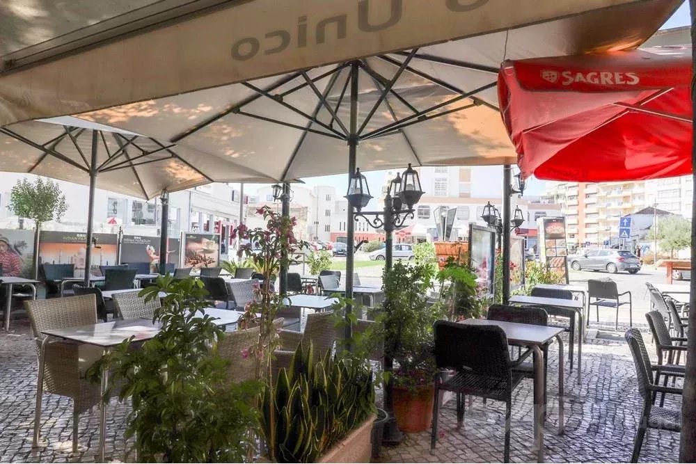 Investment with Potential in the Historic Zone of Portimão! 85506577 image 9