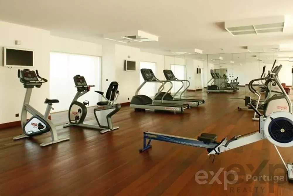 Fantastic T4 apartment in the Sky Restelo building 85506583 image 18