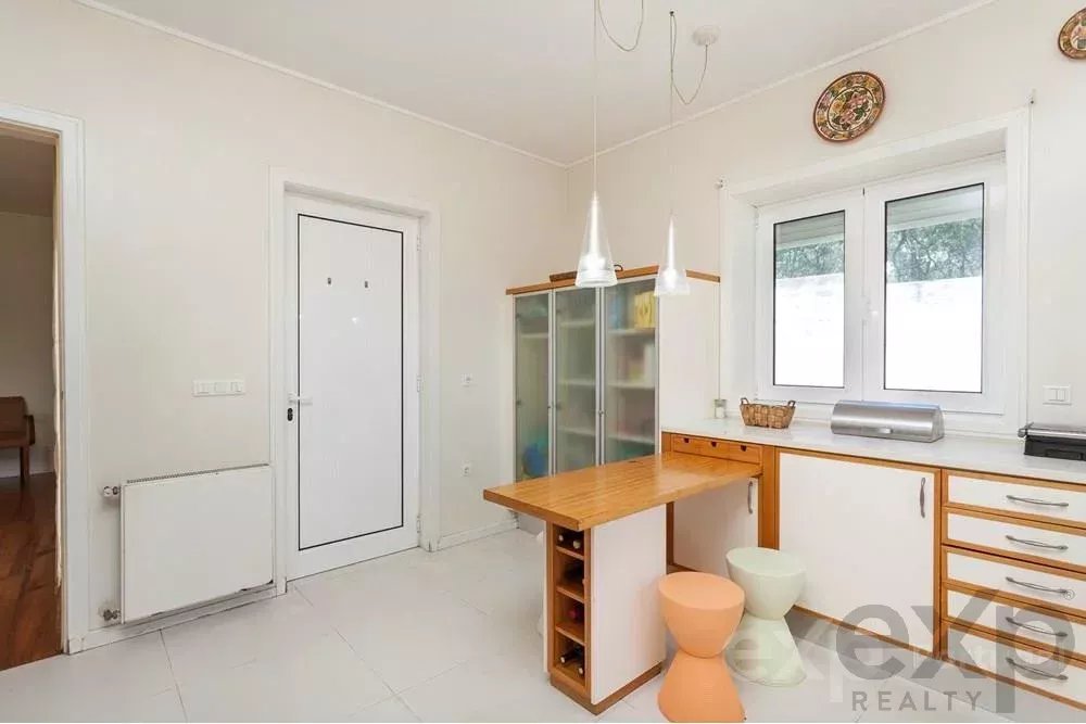MORADIA T4 + 1 CONTEMPORÂNEA | EXCELENTE INVESTIMENTO ALOJAMENTO LOCAL E TURISMO